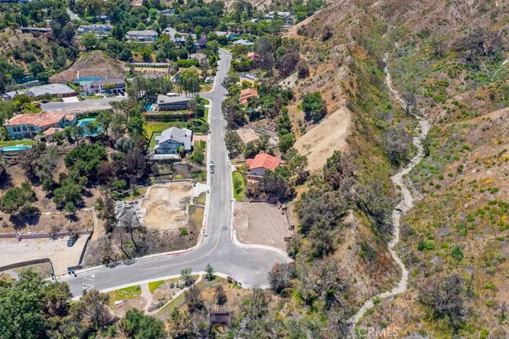 17798 Camino De Yatasto, Pacific Palisades, California 90272