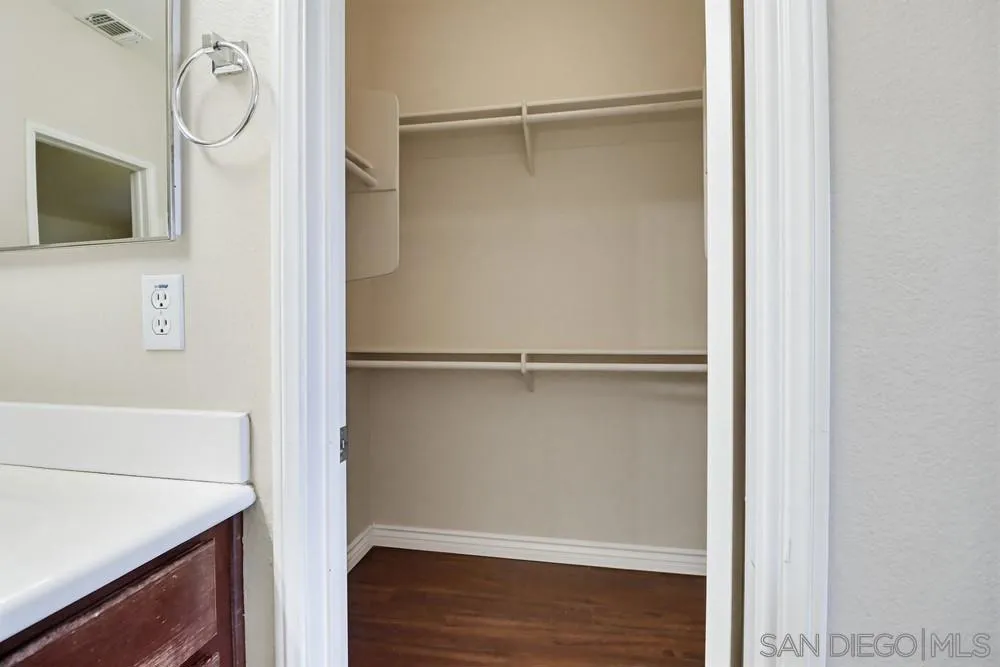 1461 Caminito Sardin 1, Chula Vista, California 91915 home-pic-42