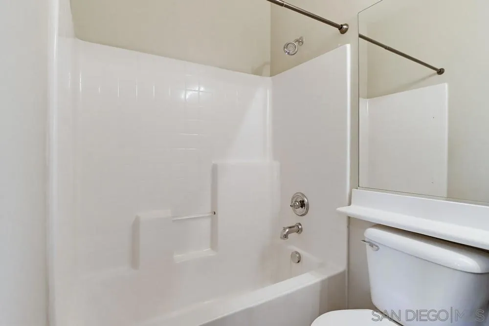 1461 Caminito Sardin 1, Chula Vista, California 91915 home-pic-21