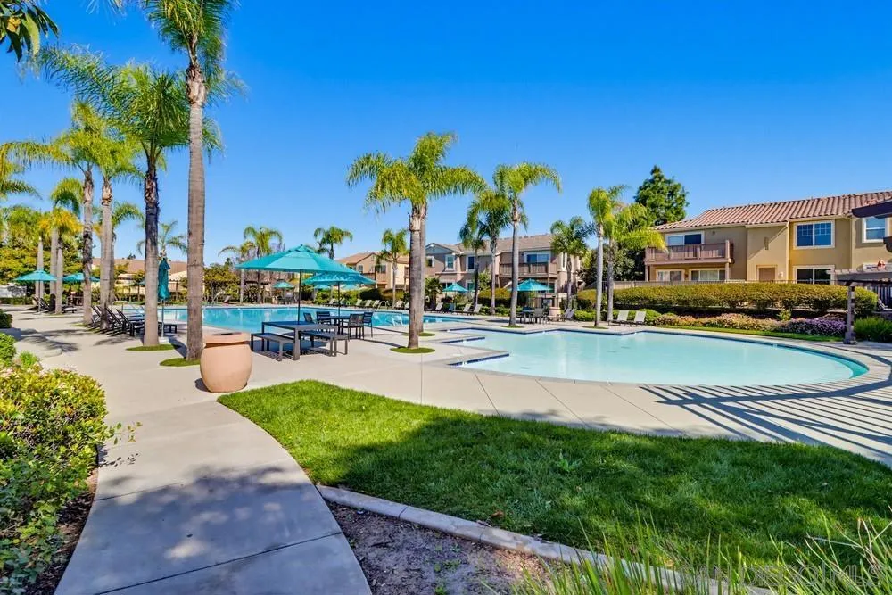 1461 Caminito Sardin 1, Chula Vista, California 91915 home-pic-47