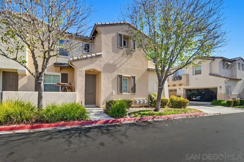 1461 Caminito Sardin 1, Chula Vista, California 91915 home-pic-3