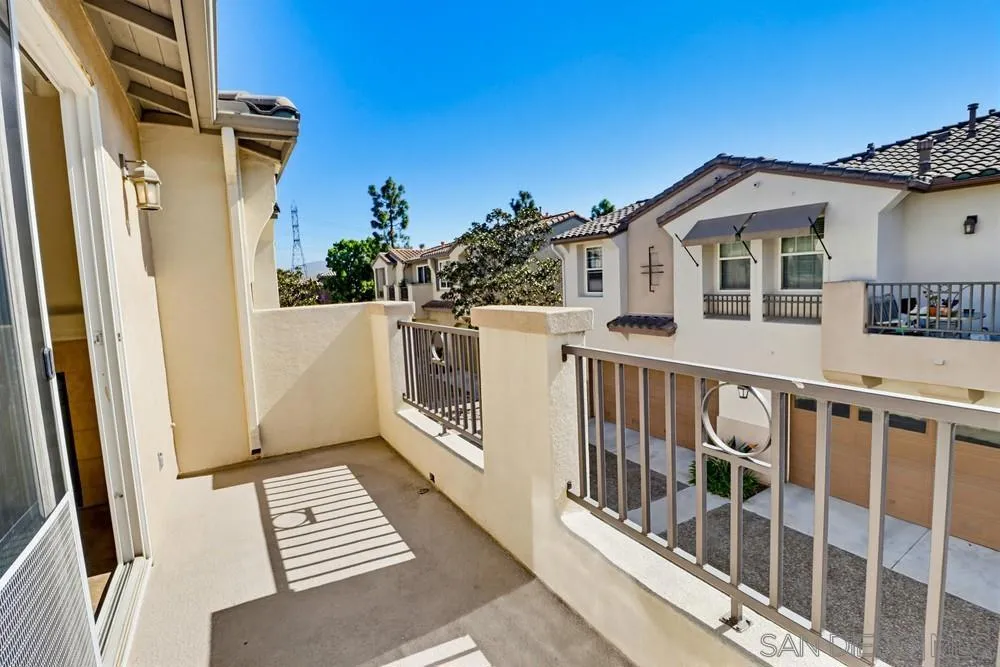 1461 Caminito Sardin 1, Chula Vista, California 91915 home-pic-31