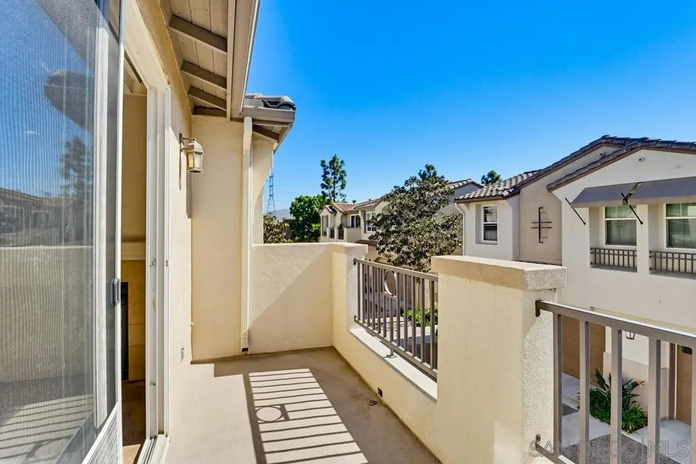 1461 Caminito Sardin 1, Chula Vista, California 91915 home-pic-30