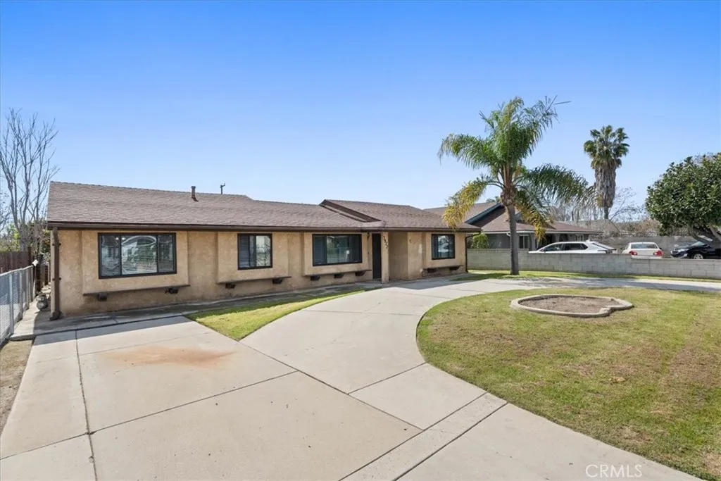 3927 Christina, Chino, California 91710 home-pic-2