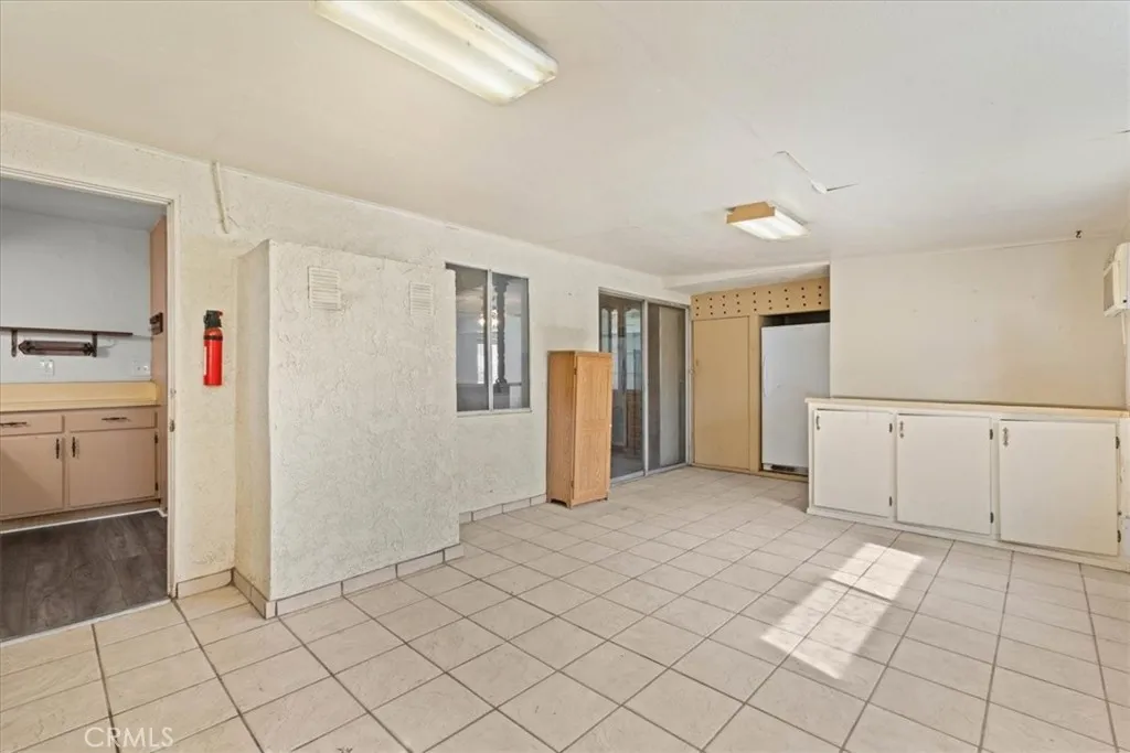 3927 Christina, Chino, California 91710 home-pic-14