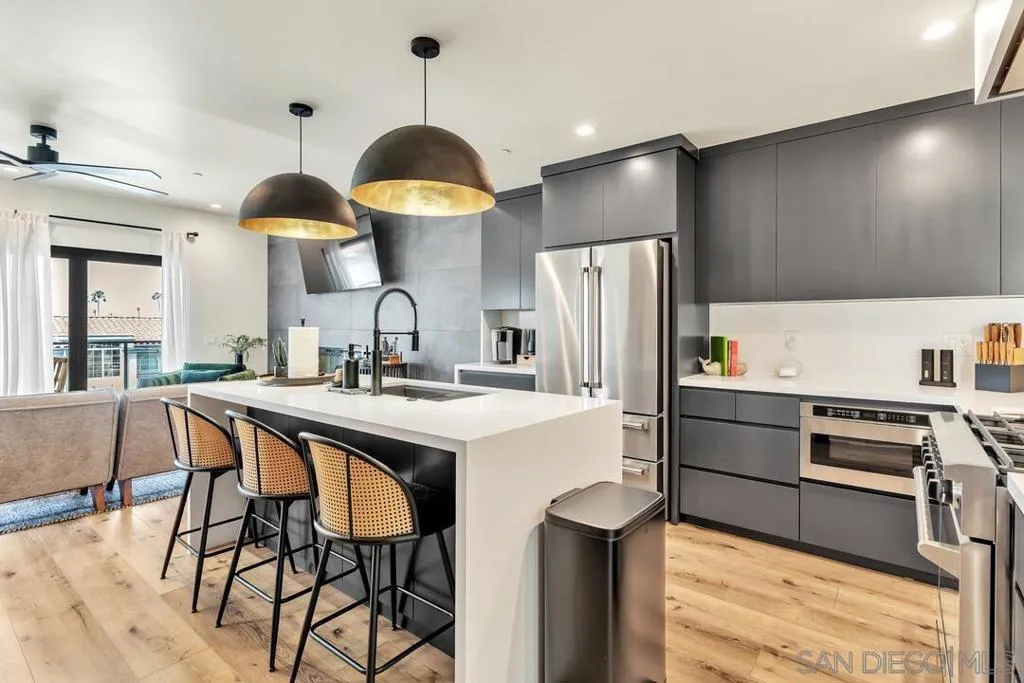 806 N Cleveland St Unit 2 Unit 2 - The Star, Oceanside, California 92054 home-pic-1