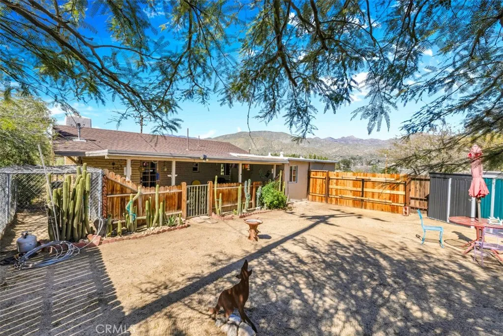 49399 Conejo, Morongo Valley, California 92256 home-pic-32