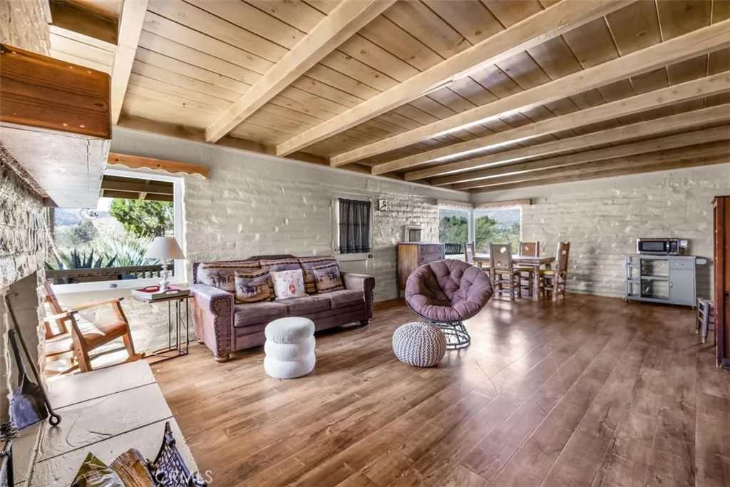 49399 Conejo, Morongo Valley, California 92256 home-pic-5