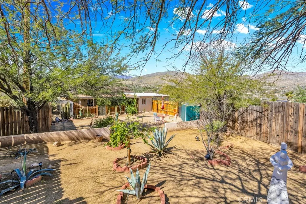 49399 Conejo, Morongo Valley, California 92256 home-pic-35