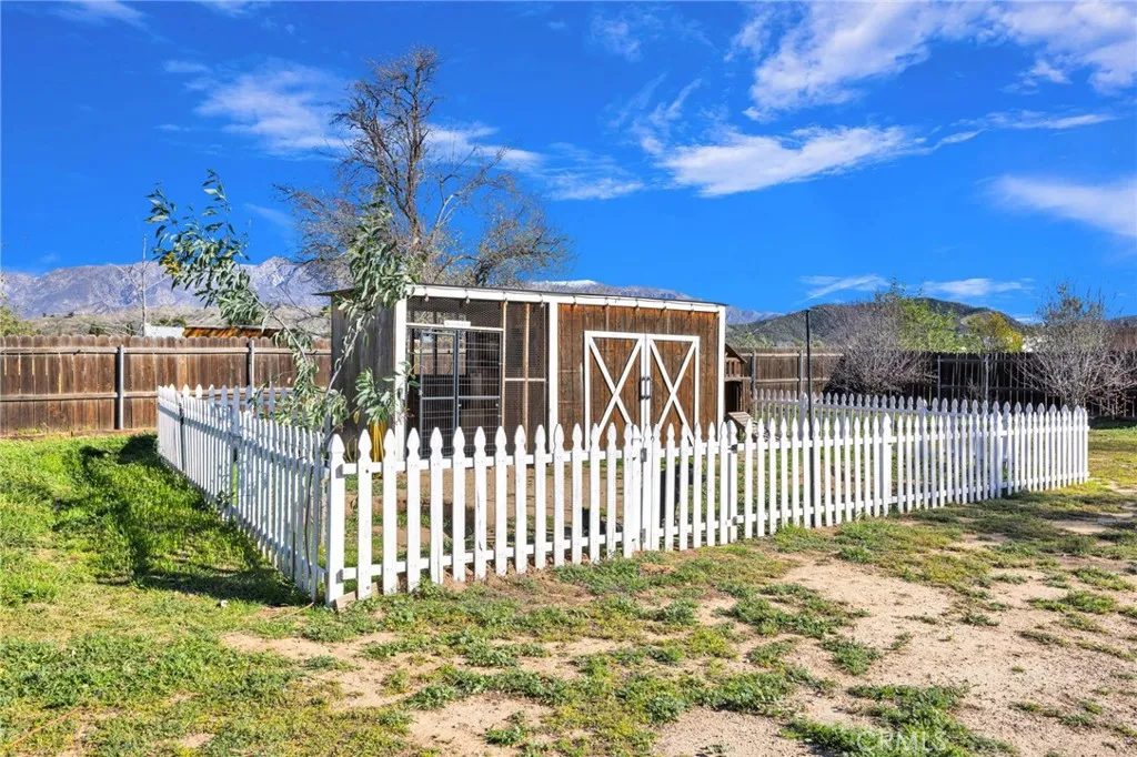 40590 Lincoln, Cherry Valley, California 92223 home-pic-64