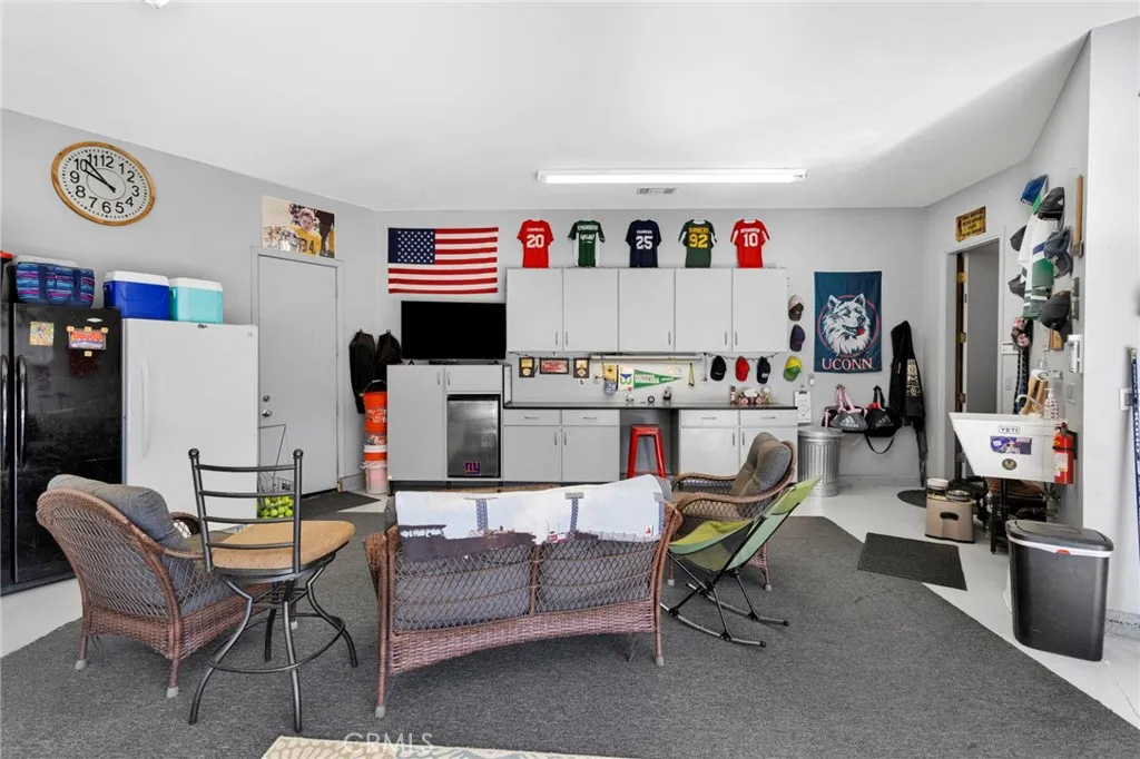 40590 Lincoln, Cherry Valley, California 92223 home-pic-66