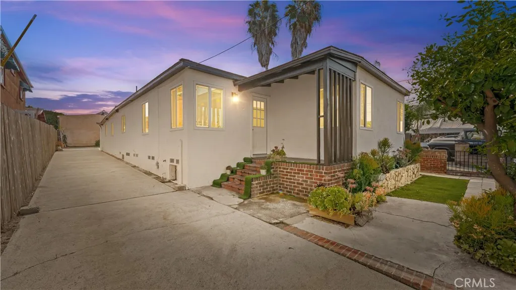 1012 Lord Street, Los Angeles, California 90033 home-pic-1