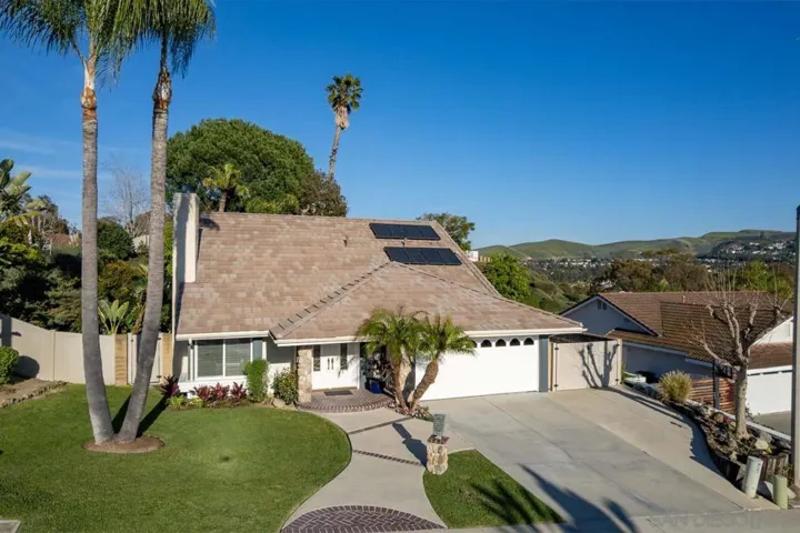 2921 Estancia, San Clemente, California 92673