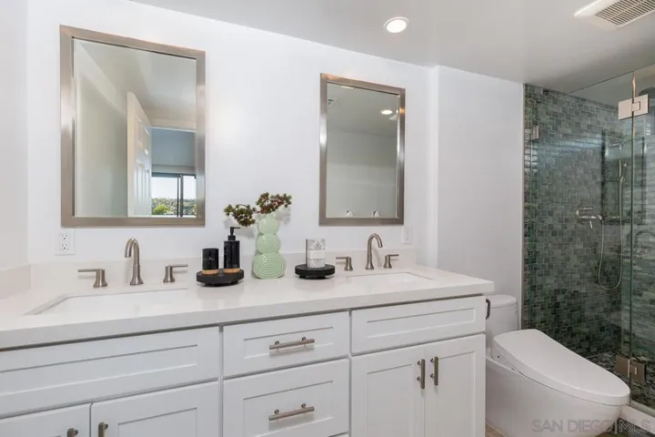 2921 Estancia, San Clemente, California 92673
