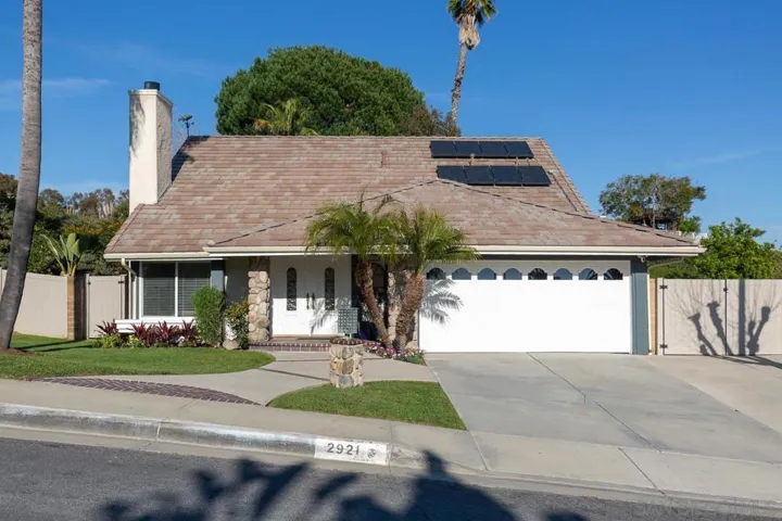 2921 Estancia, San Clemente, California 92673