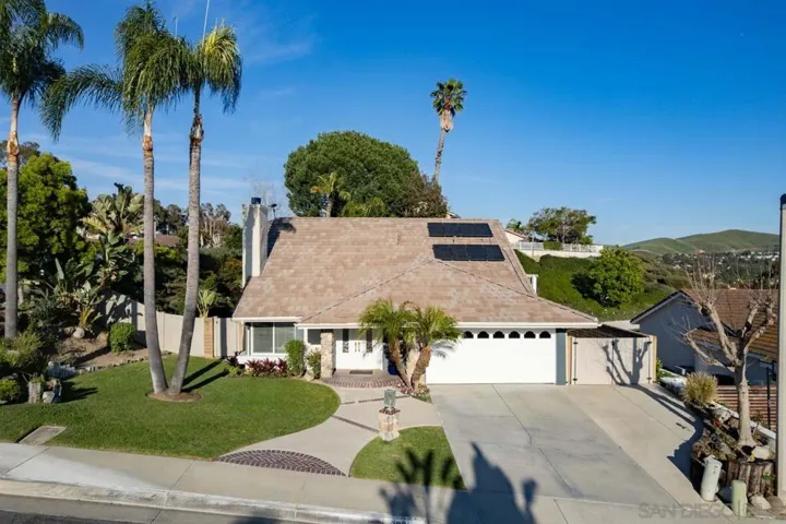 2921 Estancia, San Clemente, California 92673