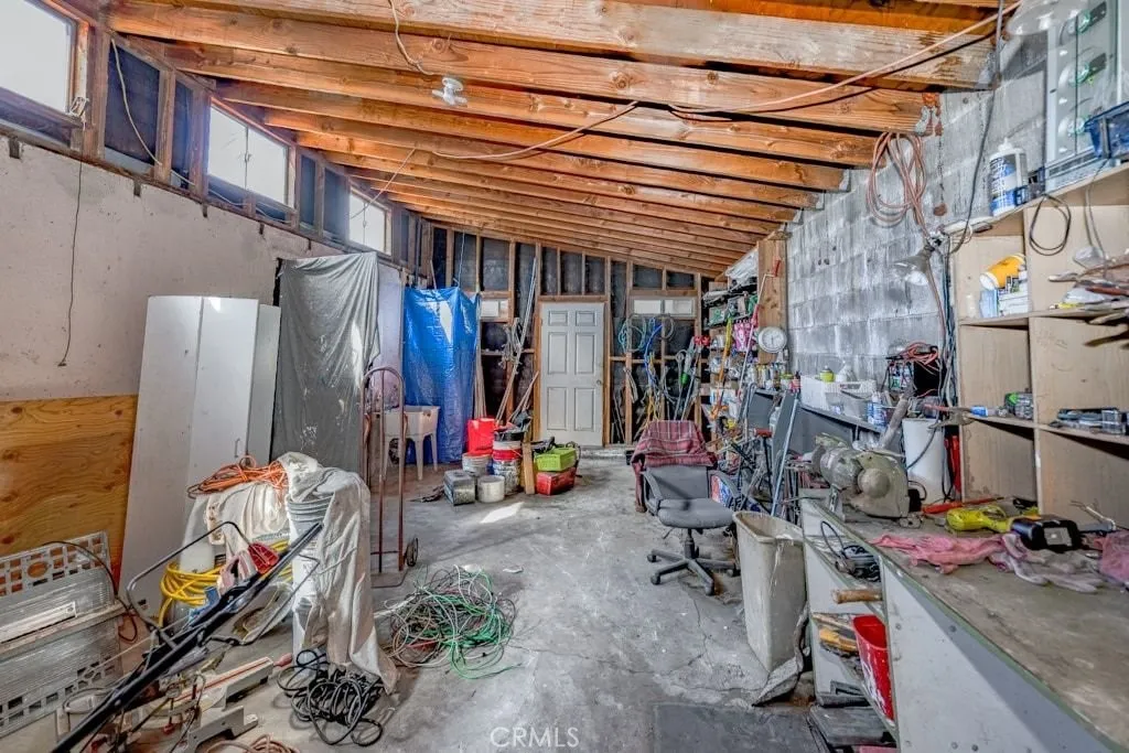 6228 S Fairfax Avenue, Ladera Heights, California 90056 home-pic-23