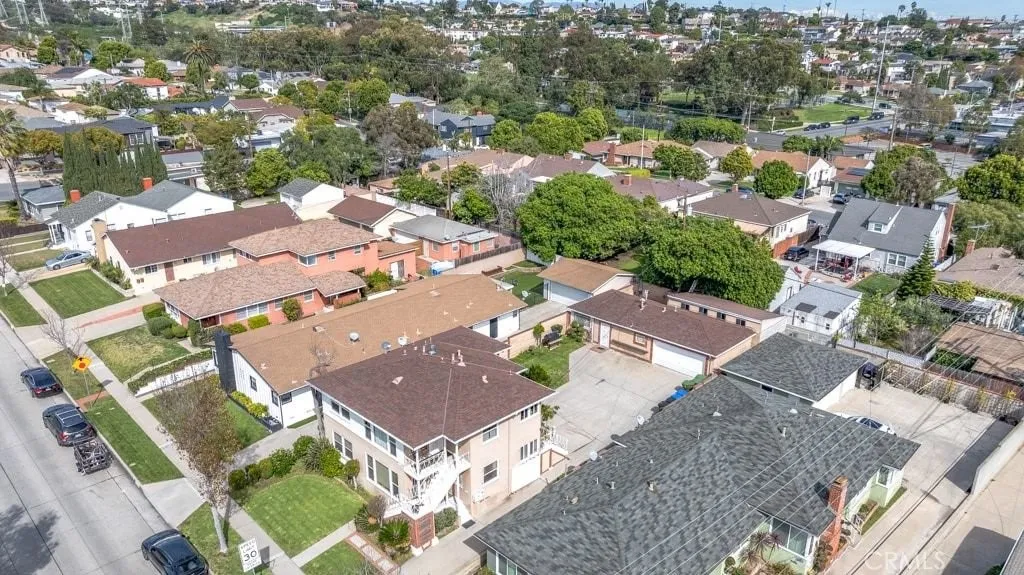 6228 S Fairfax Avenue, Ladera Heights, California 90056 home-pic-26