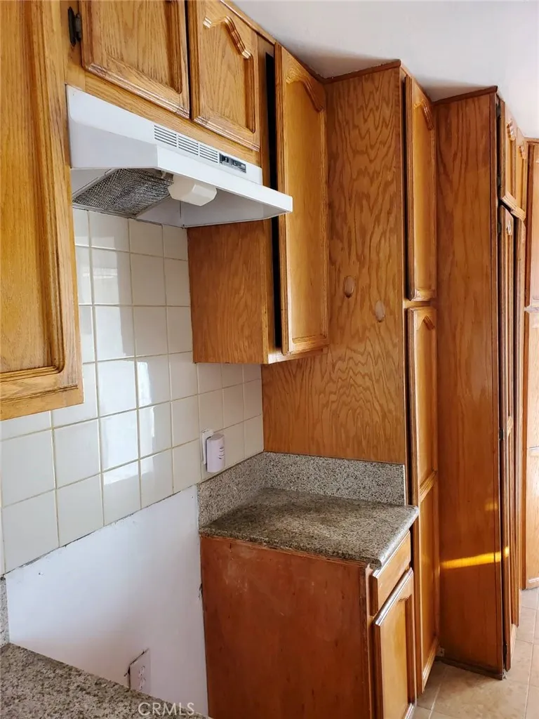 6228 S Fairfax Avenue, Ladera Heights, California 90056 home-pic-8