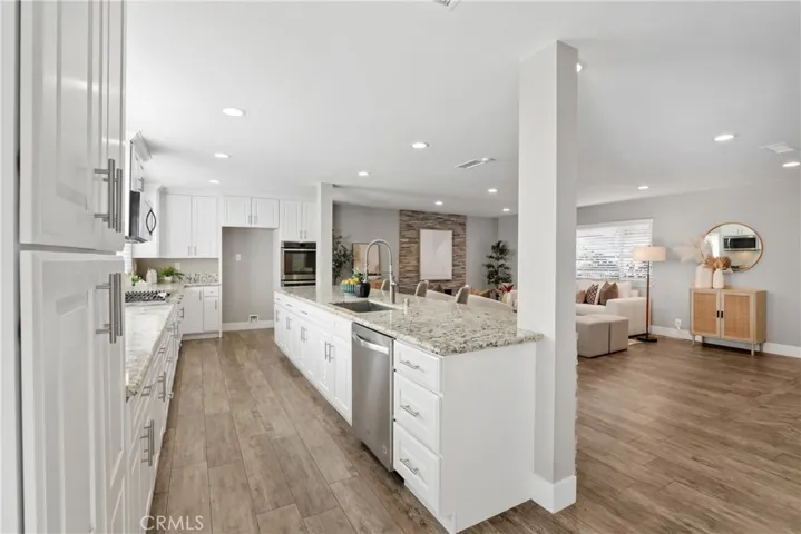 340 E Riverdale, Orange, California 92865