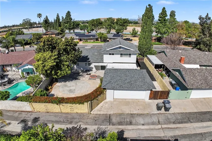 340 E Riverdale, Orange, California 92865