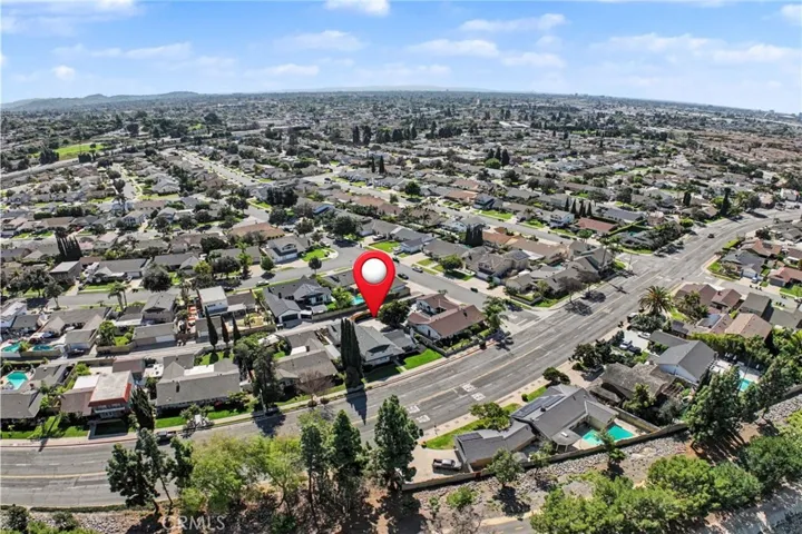 340 E Riverdale, Orange, California 92865