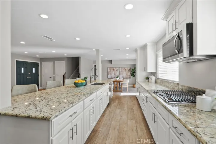 340 E Riverdale, Orange, California 92865
