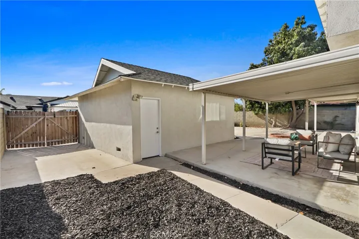 340 E Riverdale, Orange, California 92865