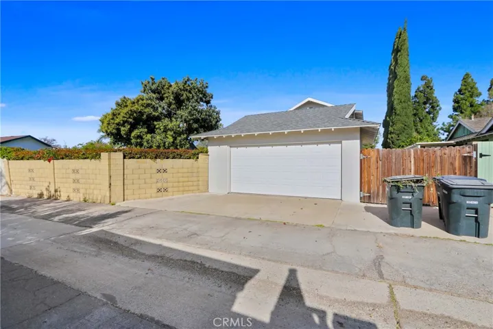 340 E Riverdale, Orange, California 92865
