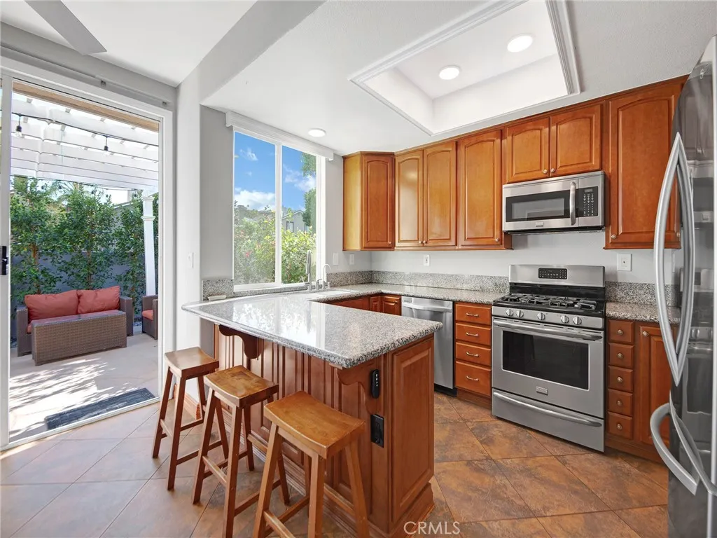 27626 Iris Place, Castaic, California 91384 home-pic-41