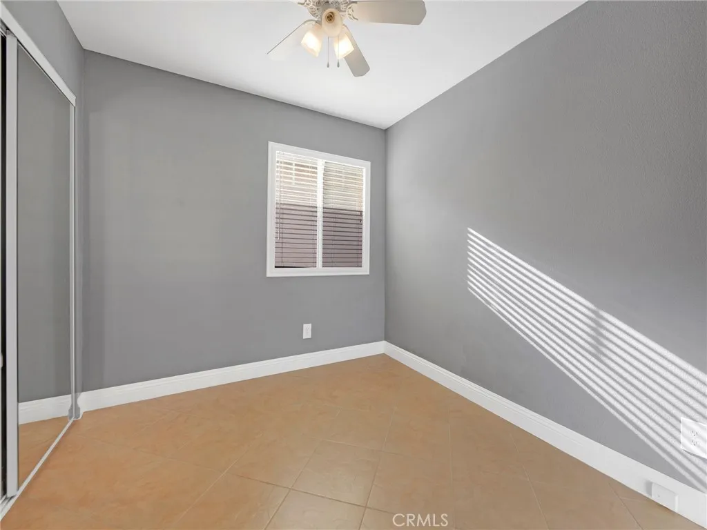 27626 Iris Place, Castaic, California 91384 home-pic-34