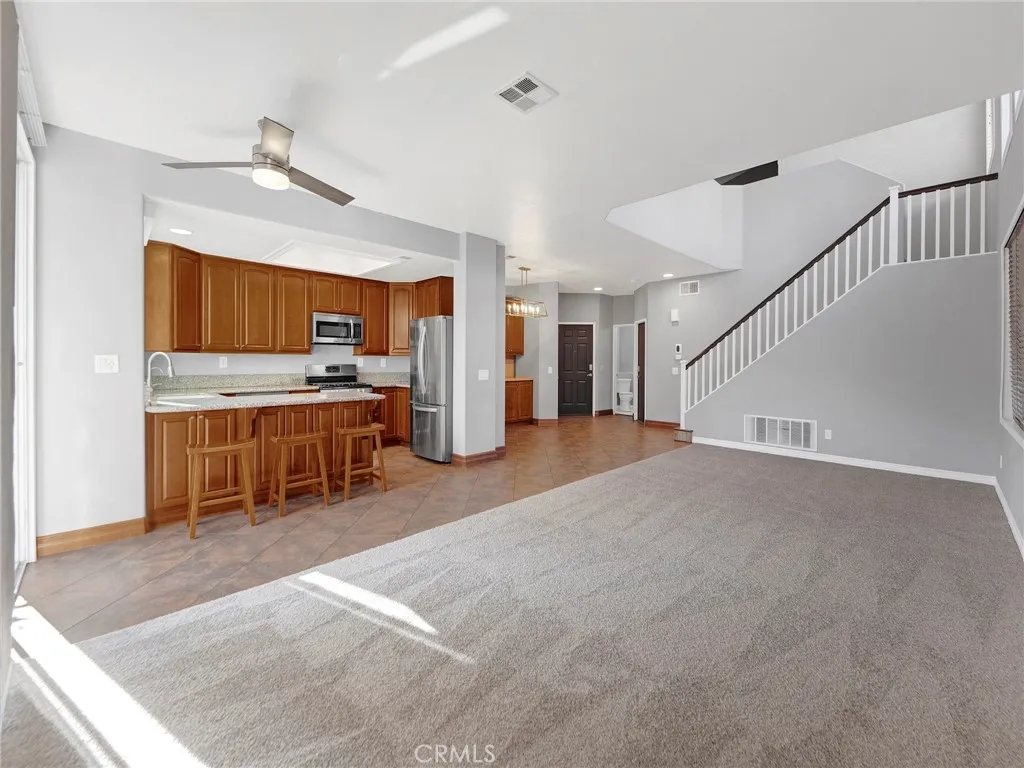 27626 Iris Place, Castaic, California 91384 home-pic-29