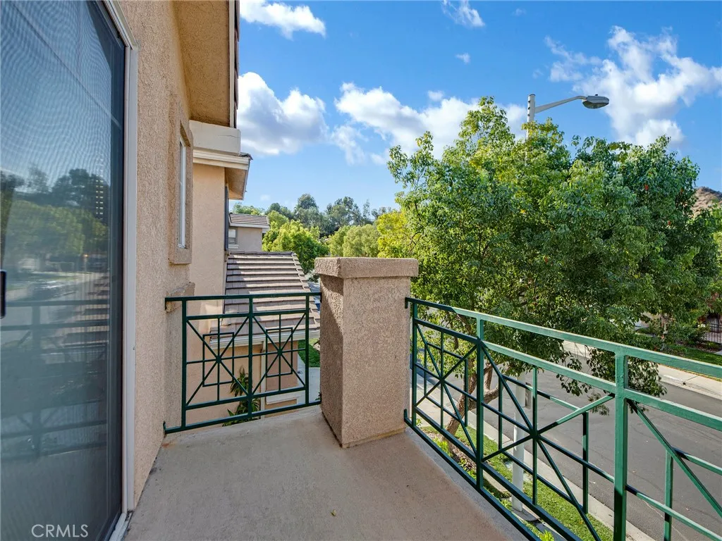 27626 Iris Place, Castaic, California 91384 home-pic-33