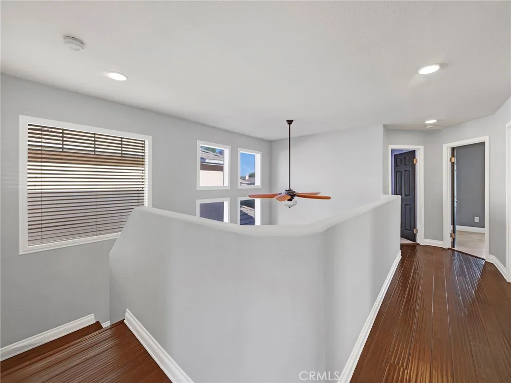 27626 Iris Place, Castaic, California 91384 home-pic-21