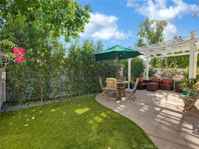 27626 Iris Place, Castaic, California 91384