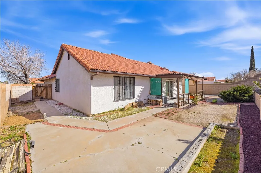 3006 Via Primero, Palmdale, California 93550 home-pic-23