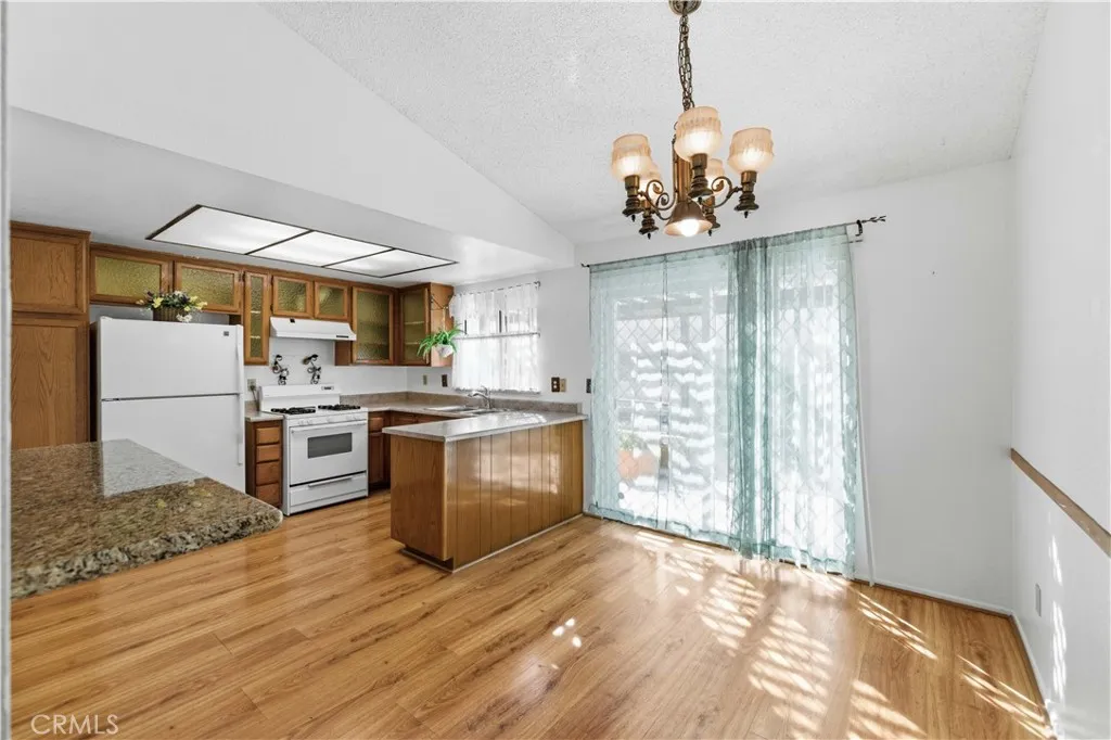 3006 Via Primero, Palmdale, California 93550 home-pic-7