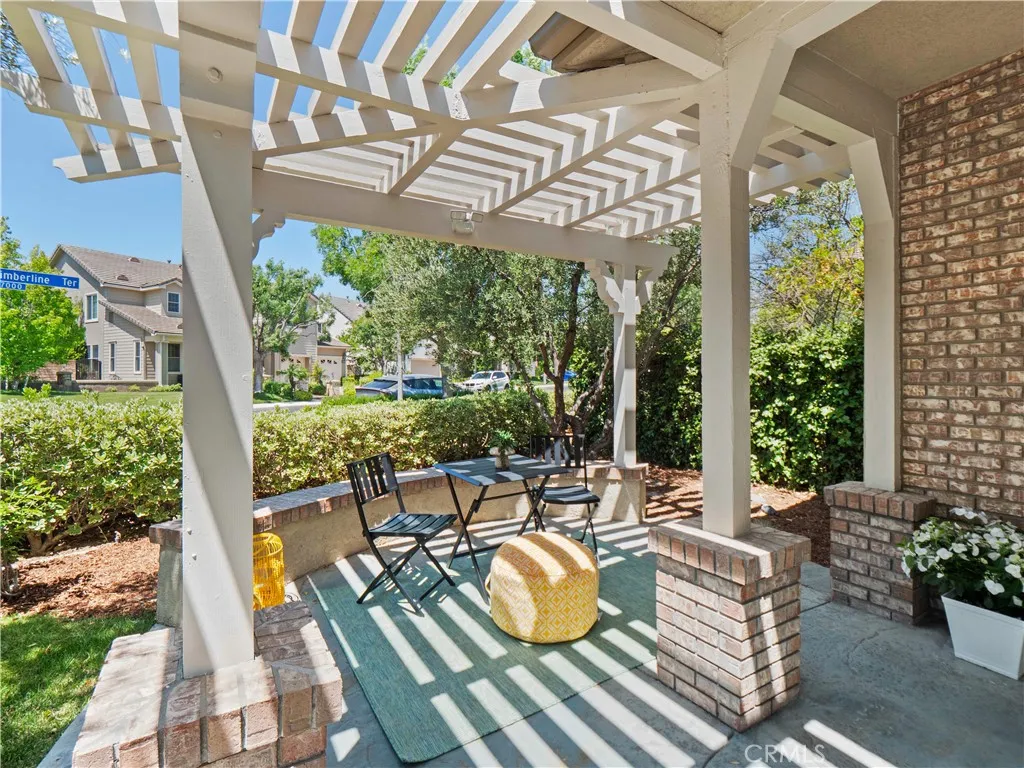 25679 Smoketree, Valencia, California 91381 home-pic-45