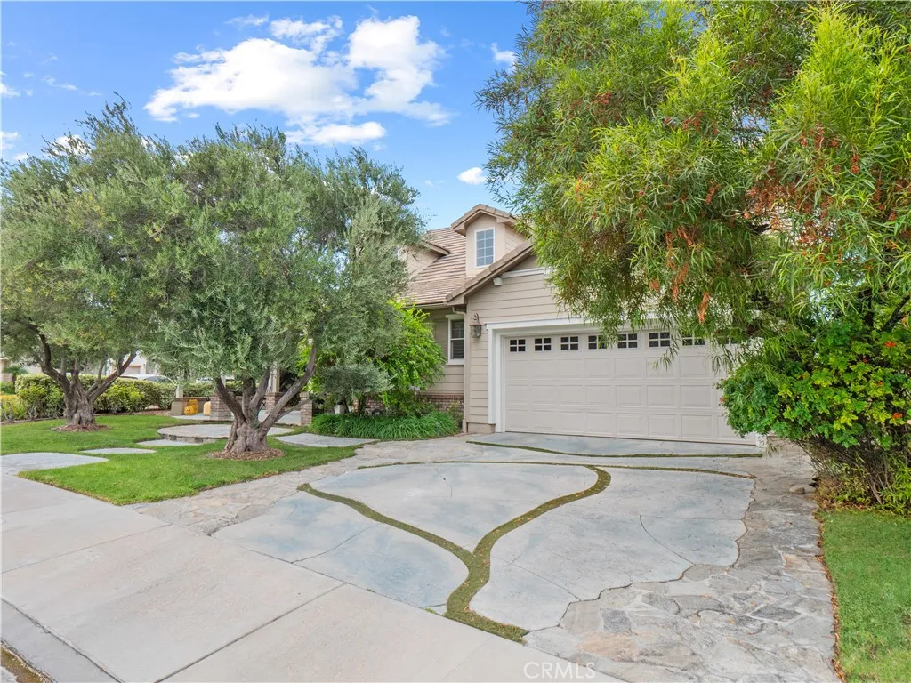 25679 Smoketree, Valencia, California 91381 home-pic-47