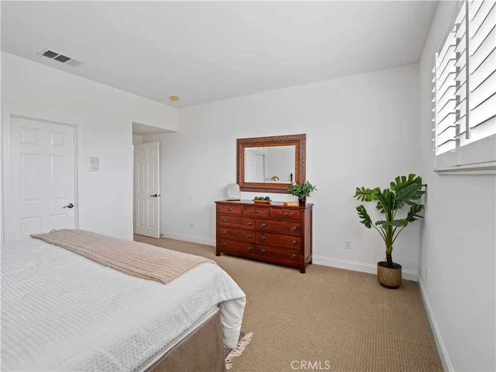 25679 Smoketree, Valencia, California 91381 home-pic-39