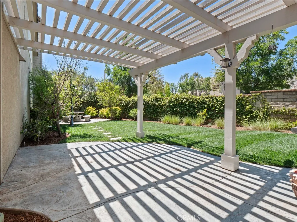 25679 Smoketree, Valencia, California 91381 home-pic-42