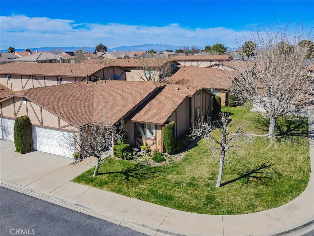 43920 Bobby Jones 20, Lancaster, California 93536 home-pic-3