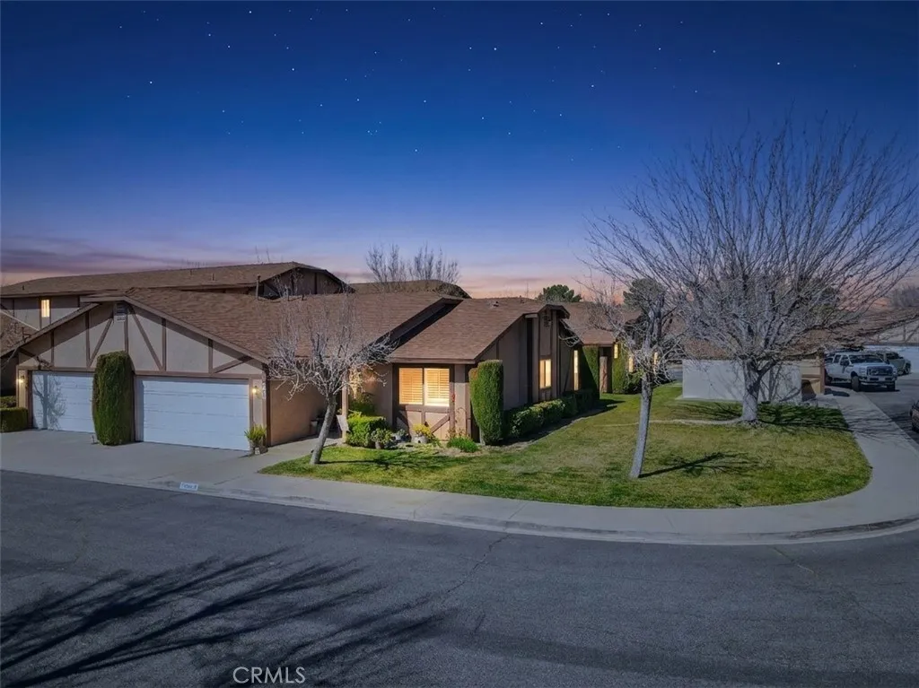 43920 Bobby Jones 20, Lancaster, California 93536 home-pic-1