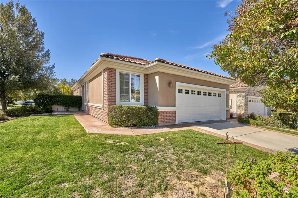 1143 Saguaro Road, Beaumont, California 92223 home-pic-11