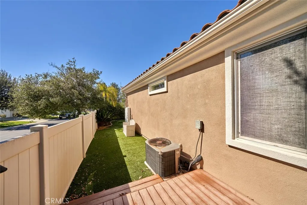 1143 Saguaro Road, Beaumont, California 92223 home-pic-30