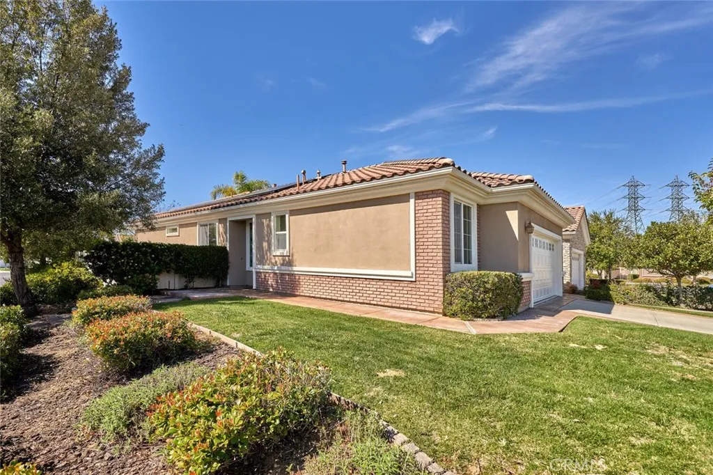 1143 Saguaro Road, Beaumont, California 92223 home-pic-12