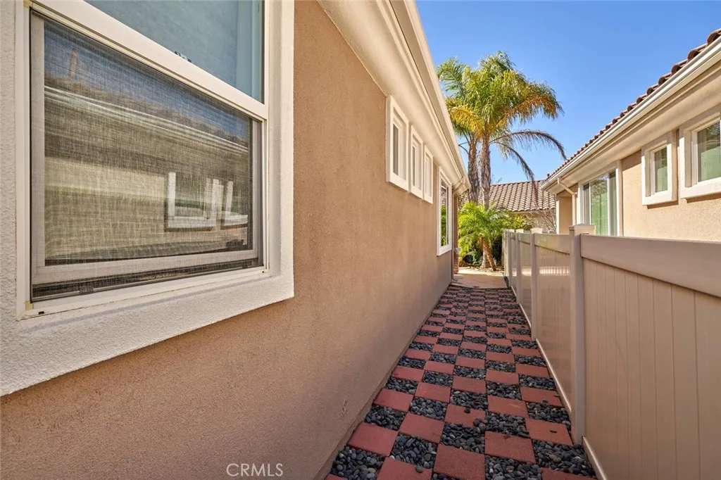 1143 Saguaro Road, Beaumont, California 92223 home-pic-19