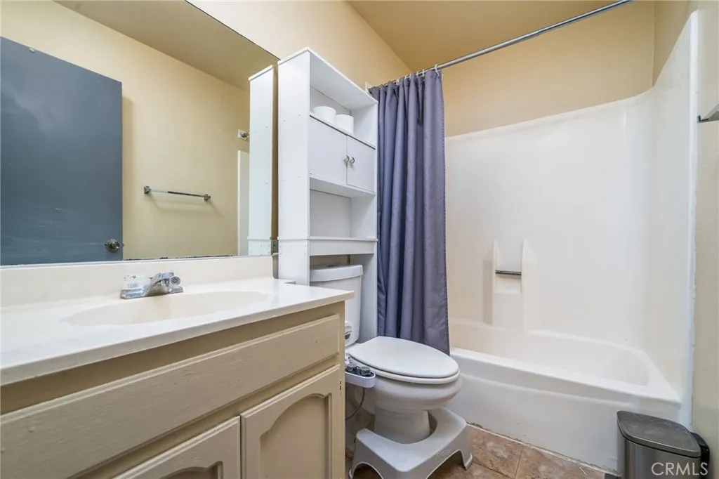 11633 Prosperity, Moreno Valley, California 92557 home-pic-17