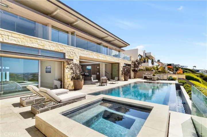 1231 Dolphin, Corona Del Mar, California 92625