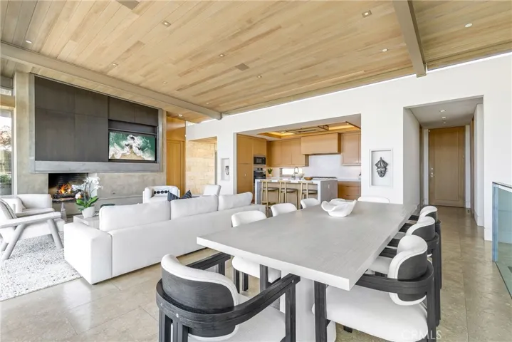 1231 Dolphin, Corona Del Mar, California 92625